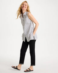Contrast Scallop Brigitte™ Slim Crop Pant Black - Chico's