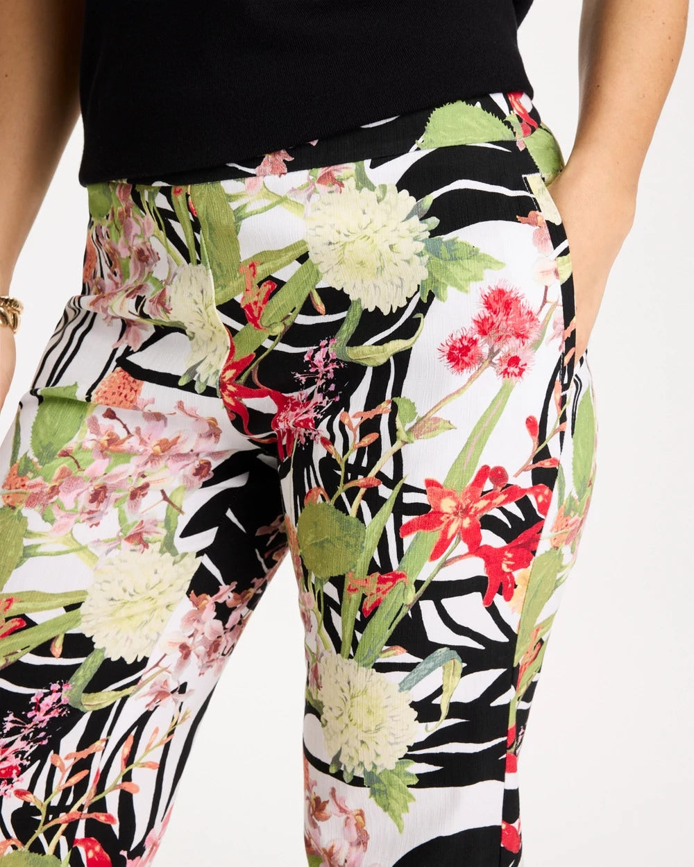 Tropical Nights Brigitte™ Straight Crop Pant Black - Chico's