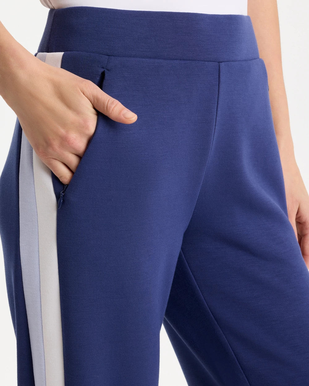 Zenergy® Soft Contrast Crop Pants Starlit Navy - Chico's