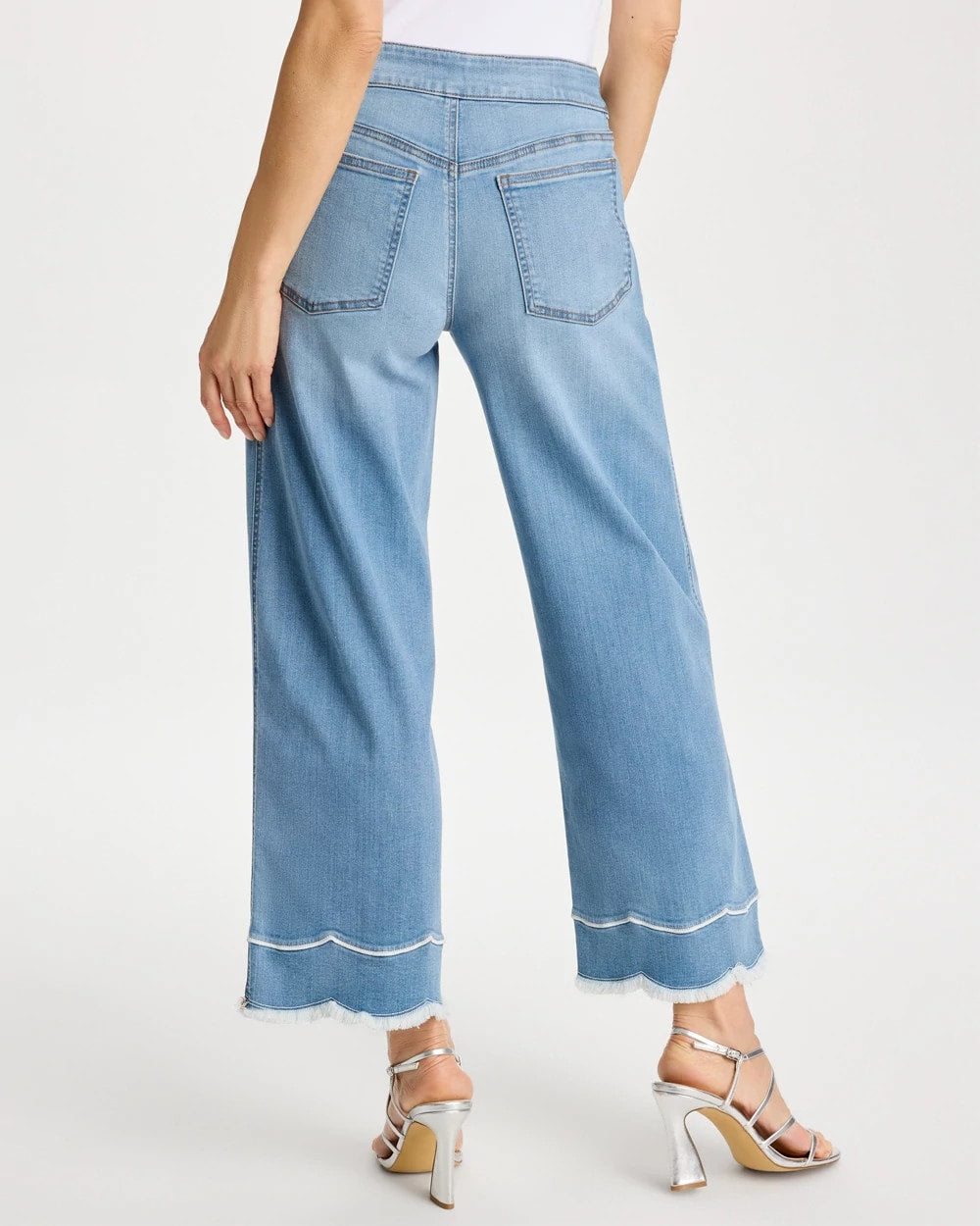 Scallop Pull-On Wide-Leg Crop Jeans Blue Jay Indigo - Chico's