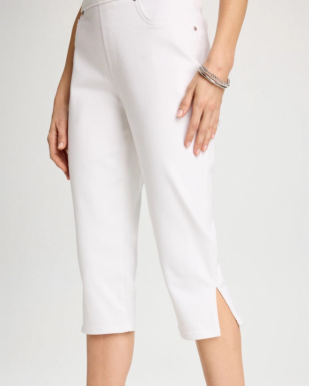Pull-On Capri Jeans Alabaster - Chico's