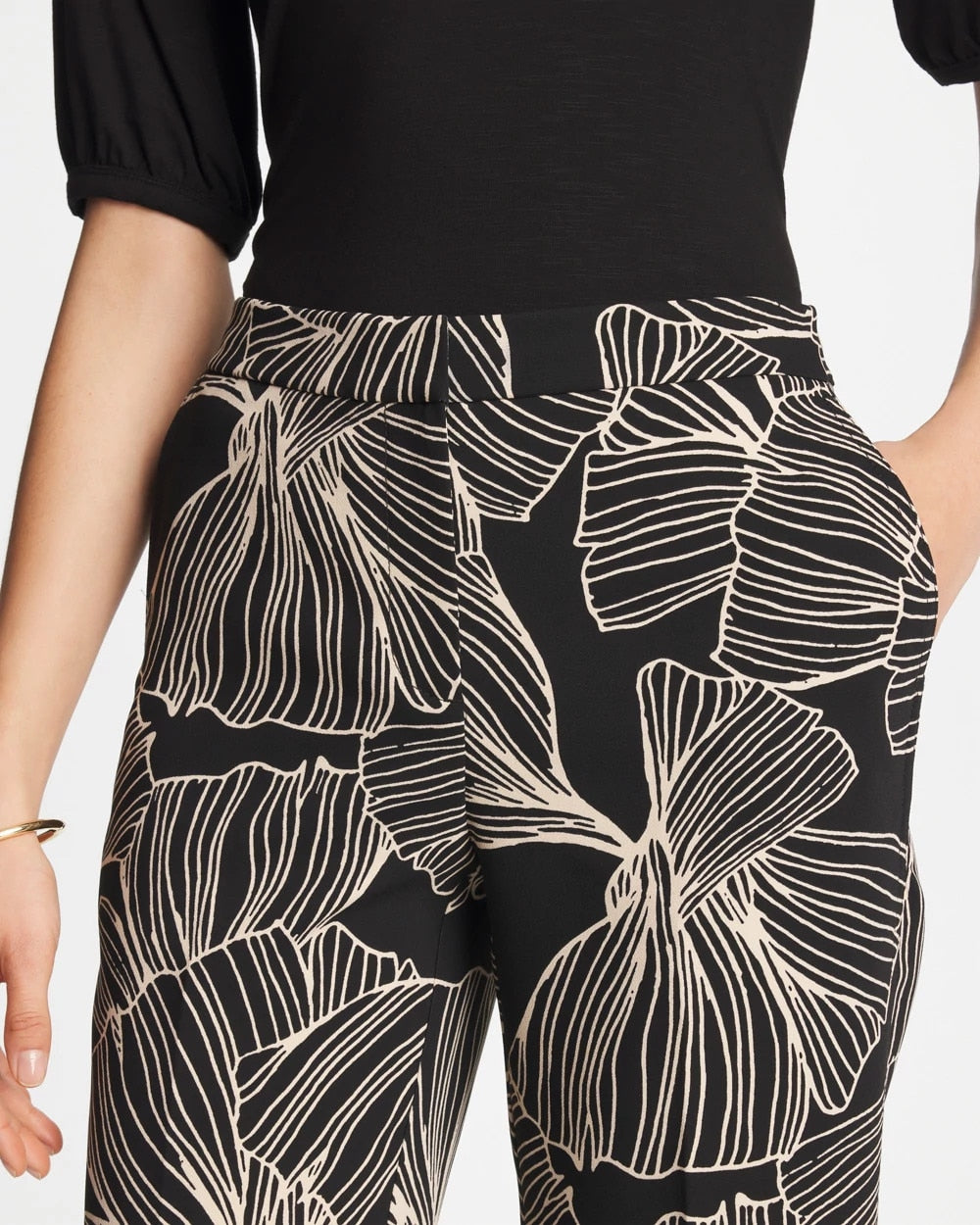 Ginkgo Crepe Tapered Ankle Pants Black - Chico's