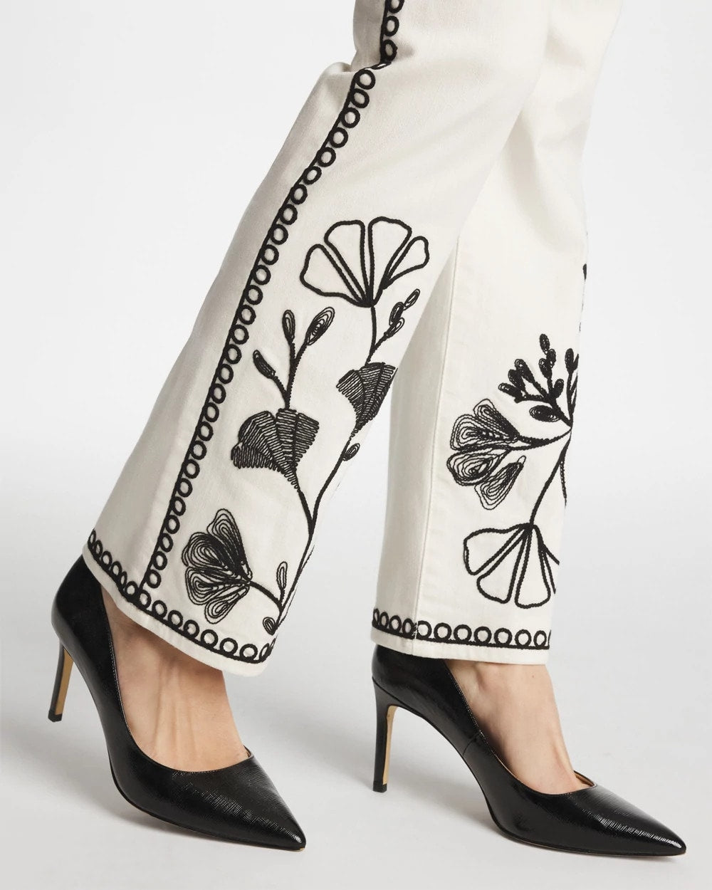 Ginkgo Girlfriend Cropped Flared Jeans Sea Salt - Chico's