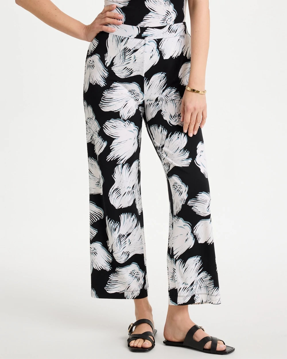 Travelers™ Knit Abstract Floral Cropped Pants Black - Chico's
