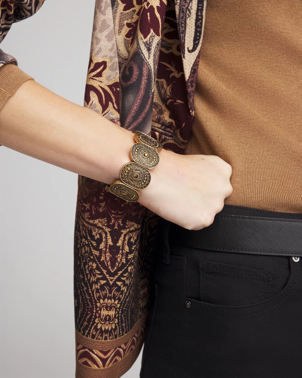 Medallion Stretch Bracelet Gold - Chico's