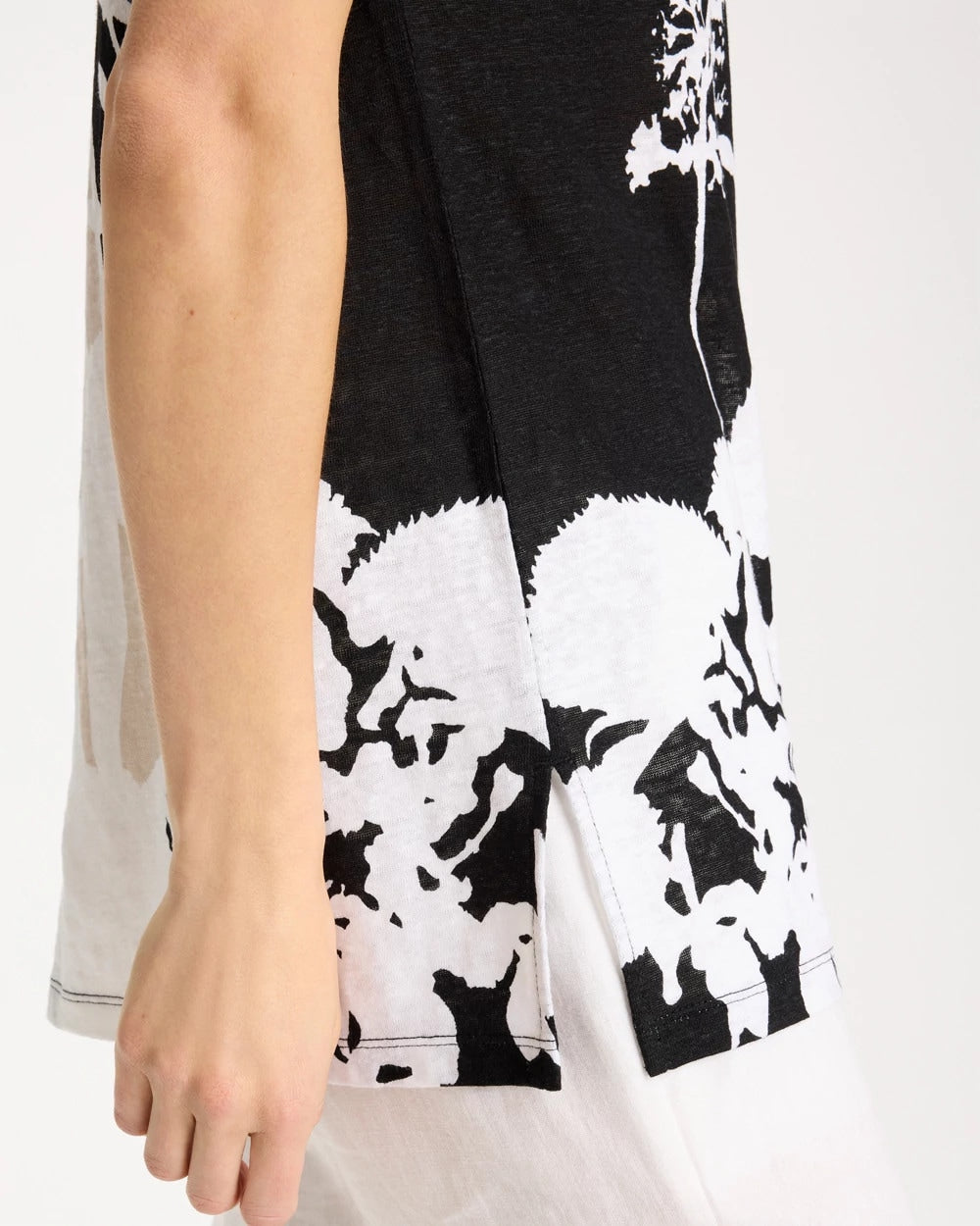 Linen Floral Seamed Tunic Black - Chico's