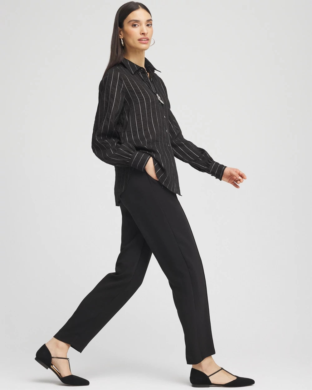Crepe Side-Zip Tapered Ankle Pants Black - Chico's