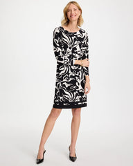 Jersey Knit Boatneck Shift Dress Black - Chico's